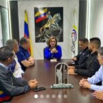 Supervisión en la planta Yutong: Trabajan para recuperar la flota de autobuses y ensamblar nuevas unidades