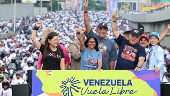 Presidenta(E) de Venezuela anuncia aumento salarial a 240$ y escudo social