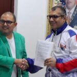 Cley recibe solicitud para creación de la Orden Condecoración Héctor Alcalá Poza