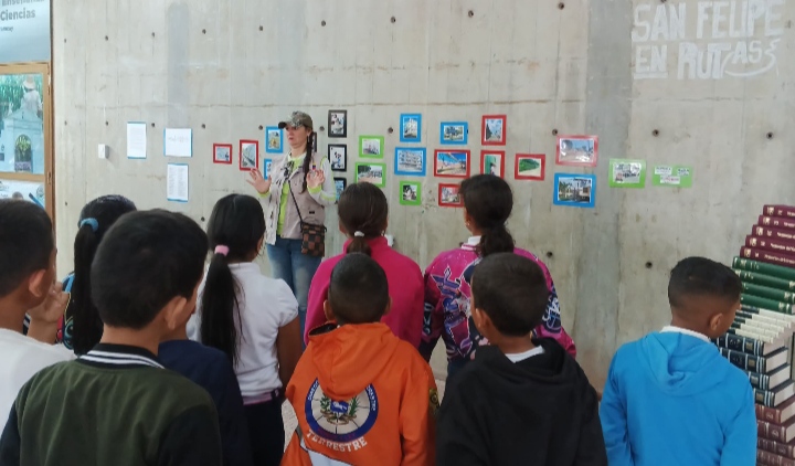 Inauguran exposición colectiva «San Felipe en rutas» en la Biblioteca Dr. Félix Pifano